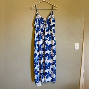 A New Day royal blue and white floral print cut out maxi dress with pockets.